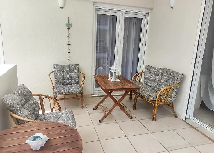 Family Serenity House Nea Kallikrateia